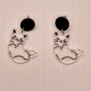 ⭐️❤️ FREE Cat Kitten Clear Chic Glam Animal Cute Girly Modern Hip Drop Earrings